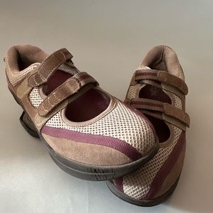 Z-Coil Shoes